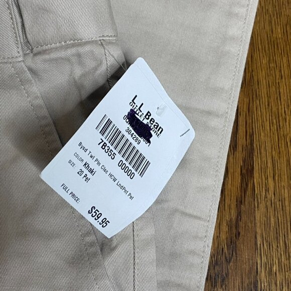 L.L. Bean Classic Fit Flannel lined khaki pants size 20P NEW women's - Picture 4 of 6
